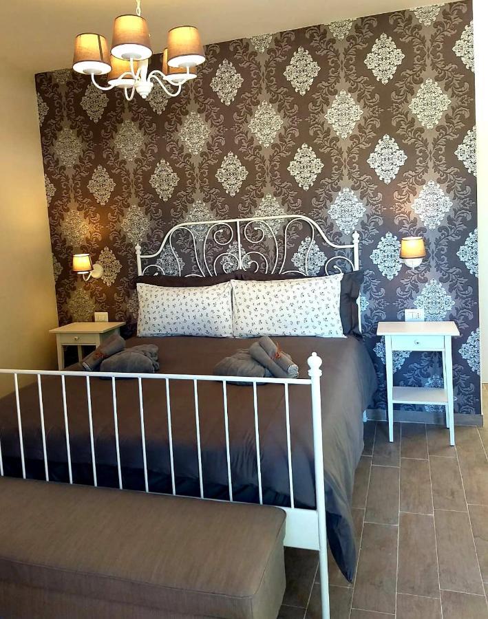Belvedere Ostrense La Collina Dei Cavalieriヴィラ エクステリア 写真